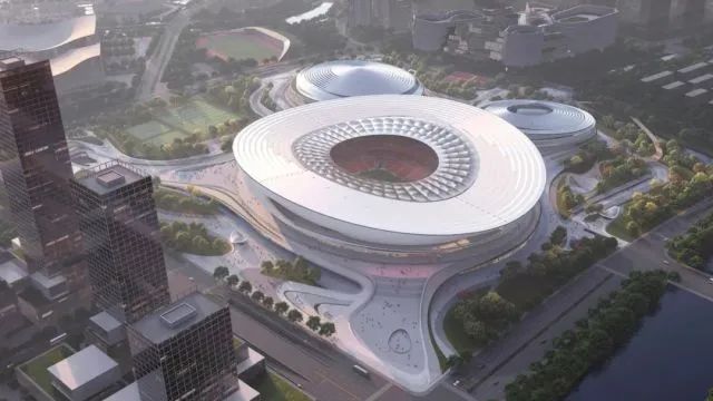 日前，浙江省“千項萬億”重大項目——杭州國際體育中心項目又有了新的進展，整個足球場的輪廓已經(jīng)初見雛形，游泳館及體育館建設已完成總工程量的11%以上。據(jù)悉，該項目關鍵部位建設所需的特殊鋼板，均由河鋼集團舞鋼公司獨家供應。舞鋼鋼板的卓越性能以及舞鋼公司在高端鋼材制造領域的領先地位和技術實力再次得到彰顯。          舞鋼公司深入貫徹集團要求，以客戶需求為導向，與客戶簽訂專用技術協(xié)議，不斷優(yōu)化營銷方案，多次就項目關鍵部位用鋼與相關項目負責人進行深度交流，為用戶提供“一攬子”解決方案，設計研發(fā)高端耐候鋼板，滿足項目建設所需，同時也加快了舞鋼公司由生產(chǎn)型向“制造+服務”型企業(yè)轉變的步伐。為確保該合同順利交付，舞鋼公司產(chǎn)線各單位全線聯(lián)動，強化過程控制，先后攻克多個技術難題，確保了產(chǎn)品各項指標全部滿足客戶要求。          作為杭州城市新中心的地標性建筑，國際體育中心項目是杭州城市重要新中心核心區(qū)中軸線上的一顆“耀眼明珠”。該項目總投資逾95億元，總用地面積約26.1萬平方米，規(guī)劃建設“一場兩館”，包括一個6萬座席的專業(yè)足球場，一個18000座席的綜合體育館、游泳館以及相關配套設施。該項目以打造一個能與世界頂尖水平相媲美的杭州新地標為目標，在設計上充分融合了余杭的文化元素，使得這座面向世界的體育場館不僅具有極高的專業(yè)水準，也有著深厚的文化底蘊。建成后，這里將會打造成為功能最齊全的體育中心，也是具備全時活力的全民健身中心。